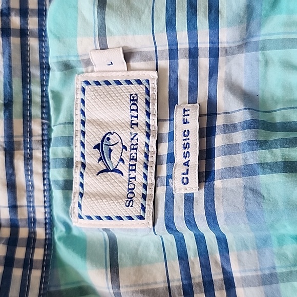 Southern tide button up size large - Picture 3 of 3